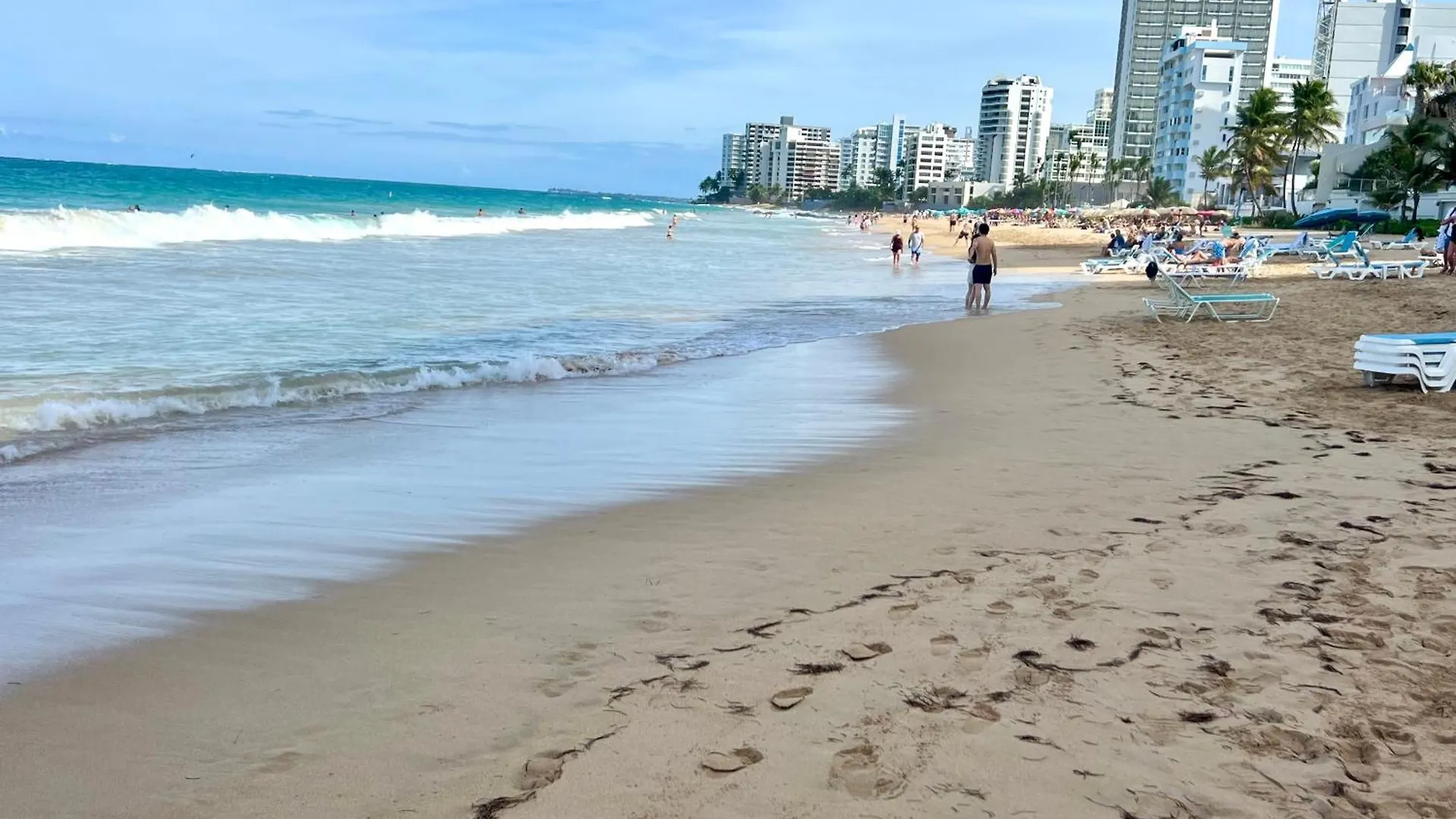 Condado Beachfront Tantra Apartment San Juan
