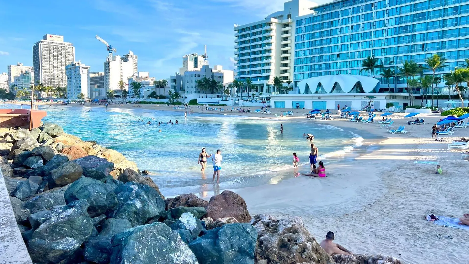 Condado Beachfront Tantra Apartment San Juan